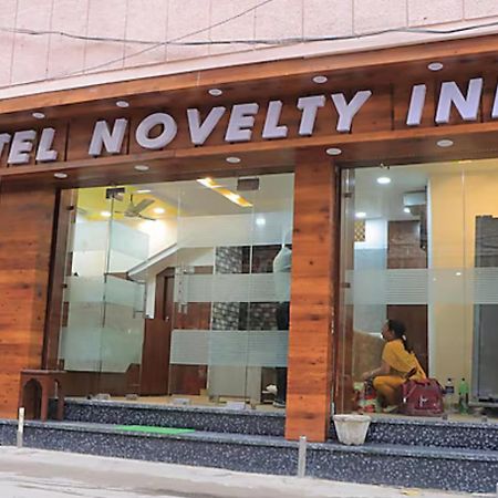 Hotel Novelty Inn Amritsar Exterior photo